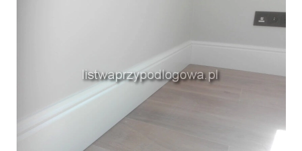 Listwa przypodłogowa Creativa LPC-33