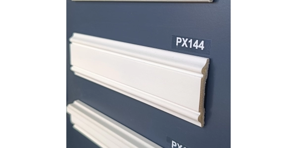 Listwa ścienna ORAC PX144