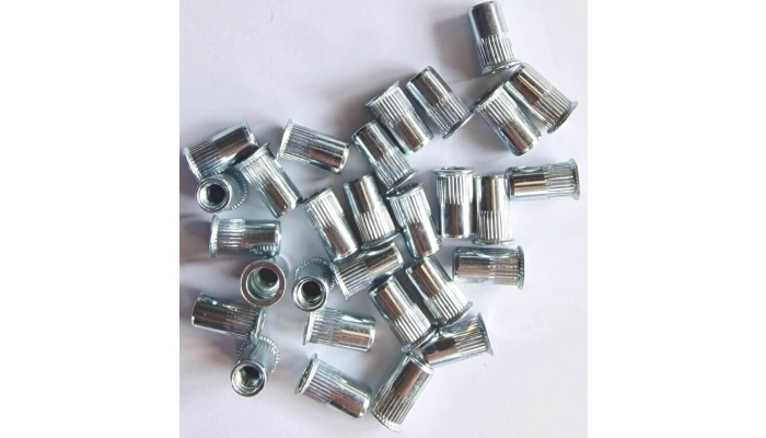 Osłona do paneli ogrodzeniowych