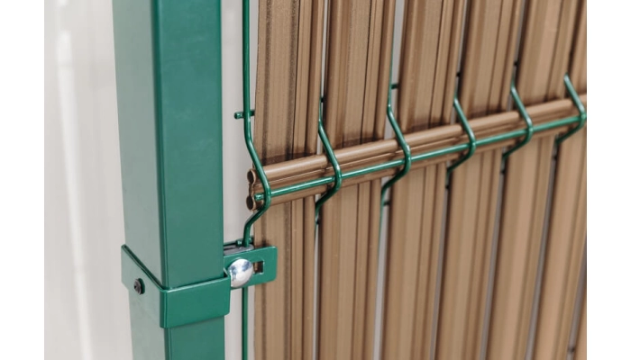 Osłona do paneli ogrodzeniowych